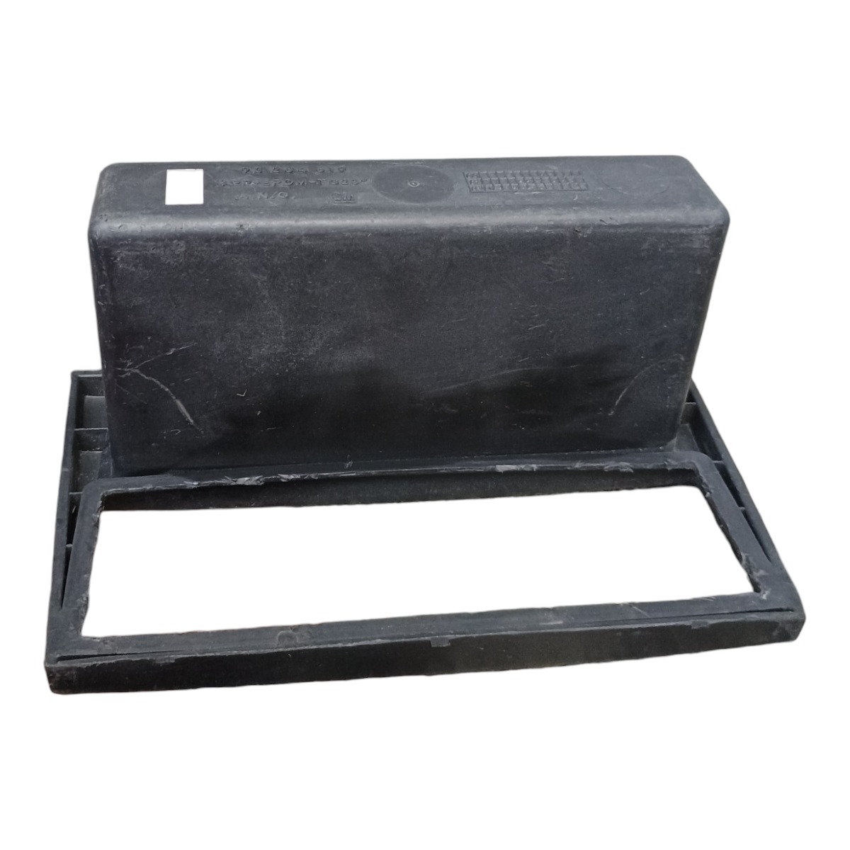 Moldura Rádio Central Gm Corsa 2004 C/detalhes 93264619 Preto 2
