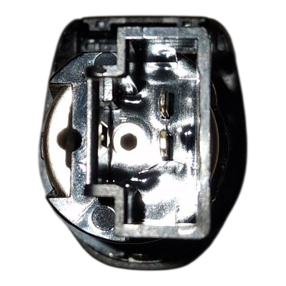Tomada 12v Kicks 2018 3