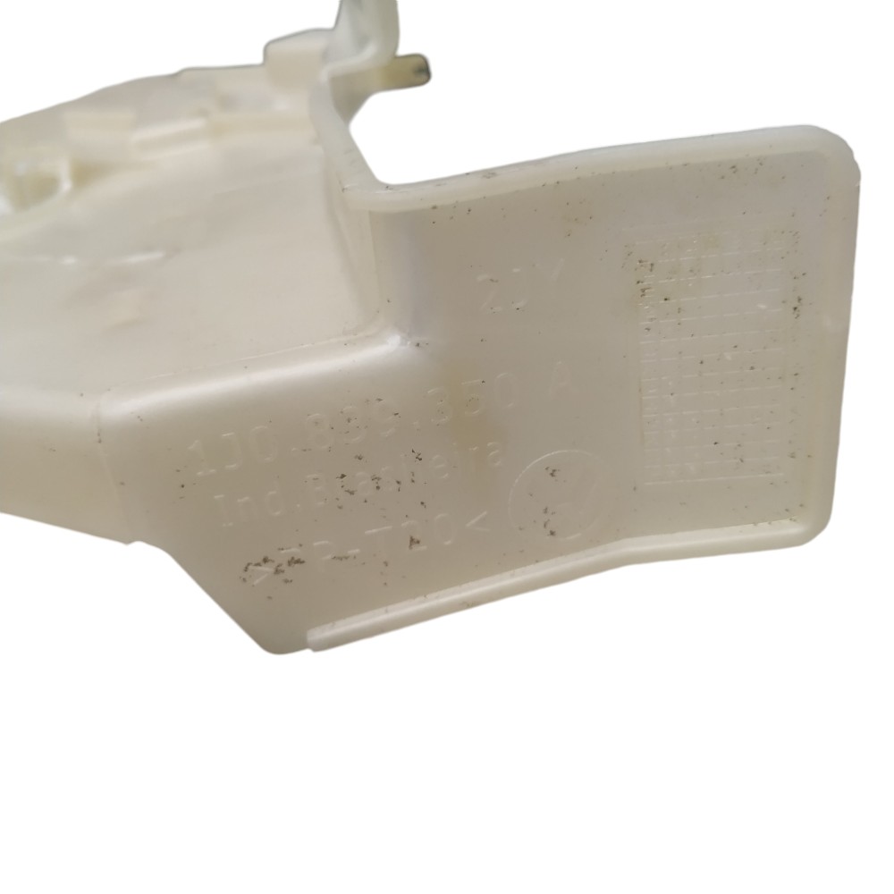 Acabamento Fechadura Traseira Direita Vw Polo 2014 3