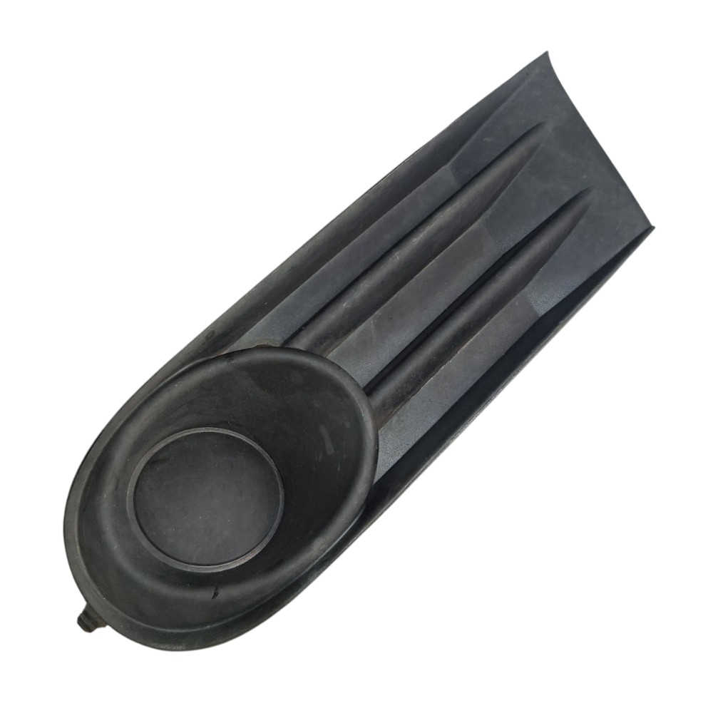 Moldura Farol Milha Esquerdo Vw Voyage 2011 5u0853665a Preto Esquerdo