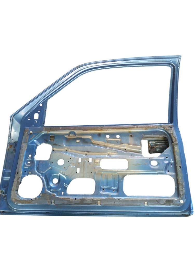 Porta Dianteira Direita Volkswagen Gol Bola 96 Com Detalhes 4