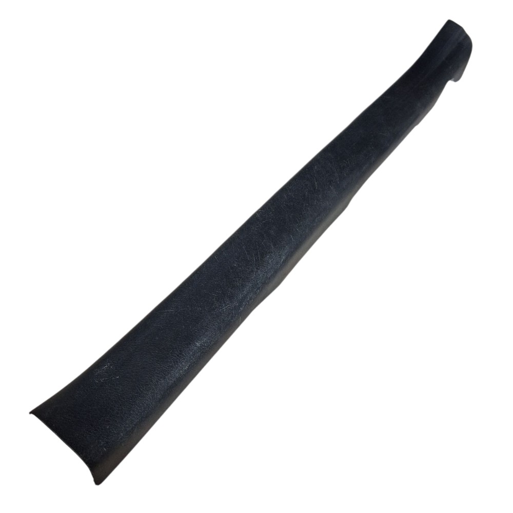 Soleira Porta Dianteira Direita Yaris Sd 2021 679130d320 Preto 1