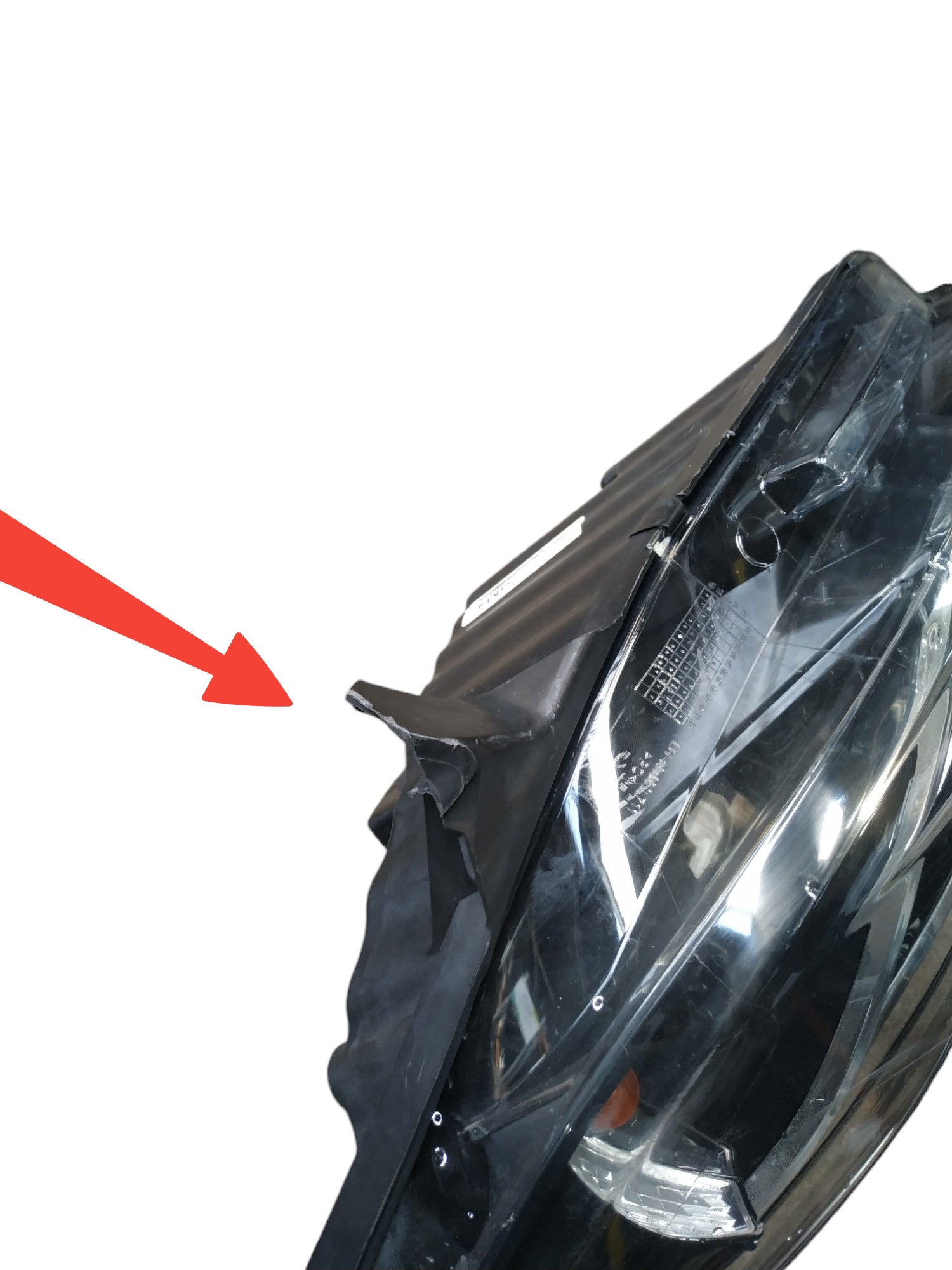Farol esquerdo com detalhe GM Cobalt 2018 7
