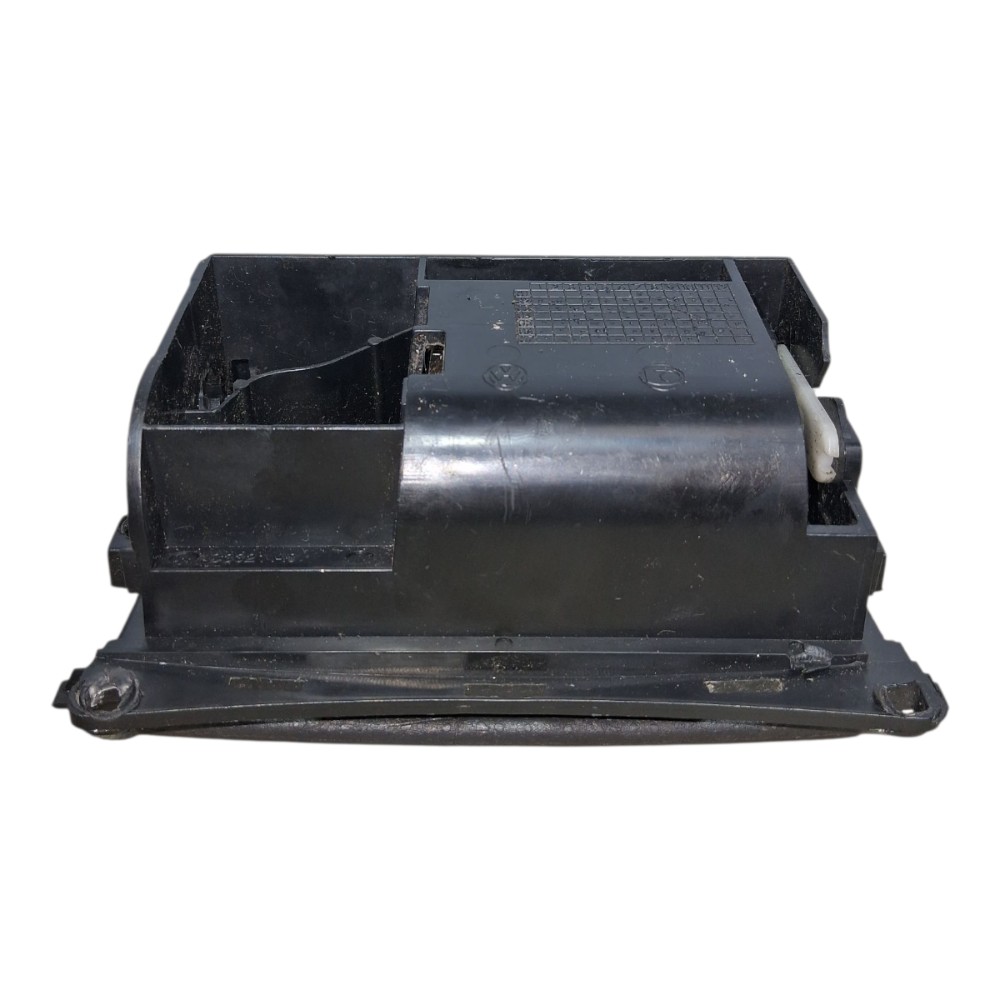 Cinzeiro Console Central Vw Polo Sedan 1.6 2008 6q1857961 5