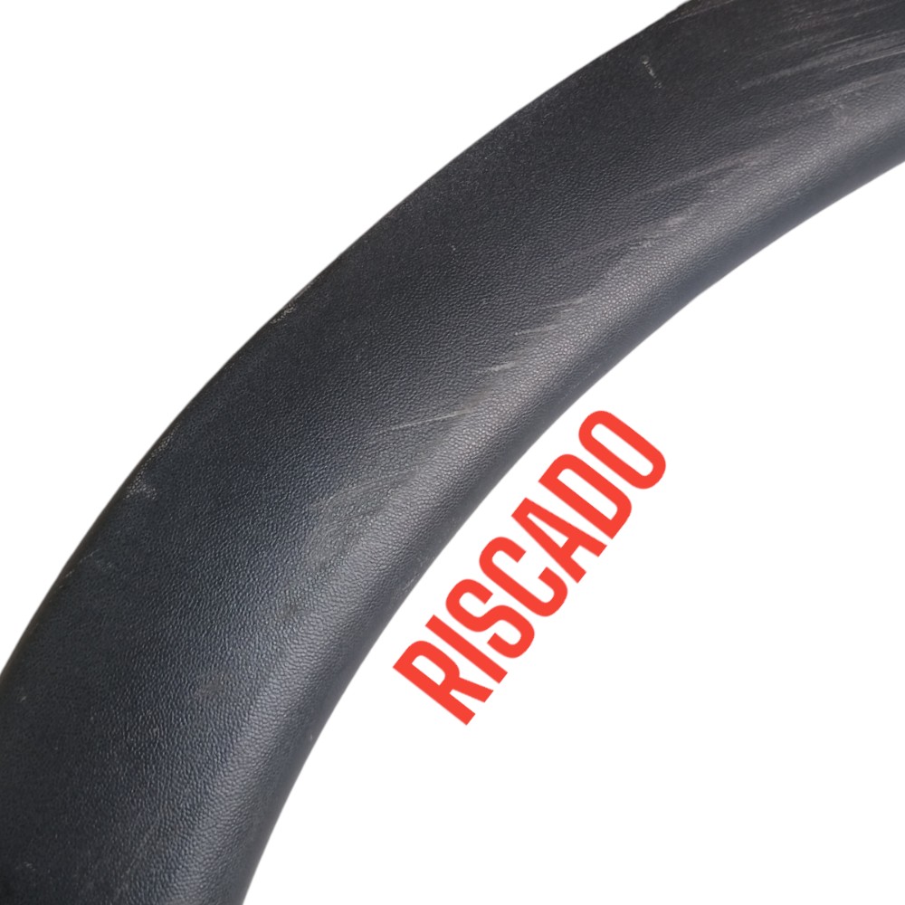 Moldura Paralama Traseira Esquerda Gm Corsa 1998 *detalhes 9
