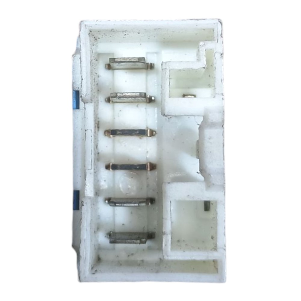 Botão Vidro Elétrico Porta Tras Esquerda Fiat Brava 2002 5