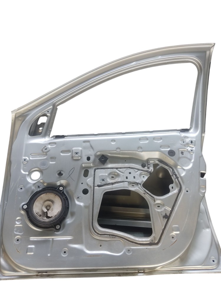 Porta Dianteira Direita Renault Logan 2015 Com Detalhes 6