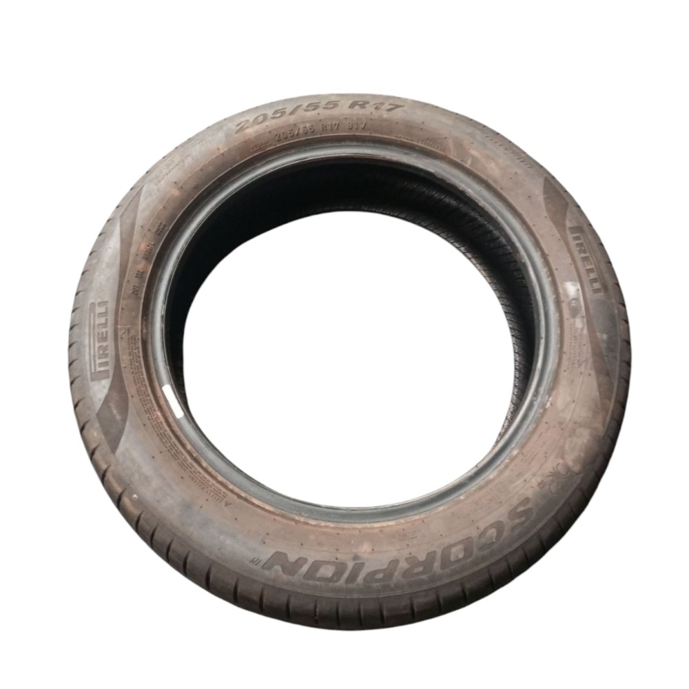 Pneu Pirelli 205/55 R17 2
