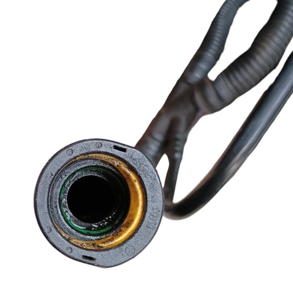 Mangueira Respiro Peugeot 206 207 1.6 16v  2010 6x8x215100 5
