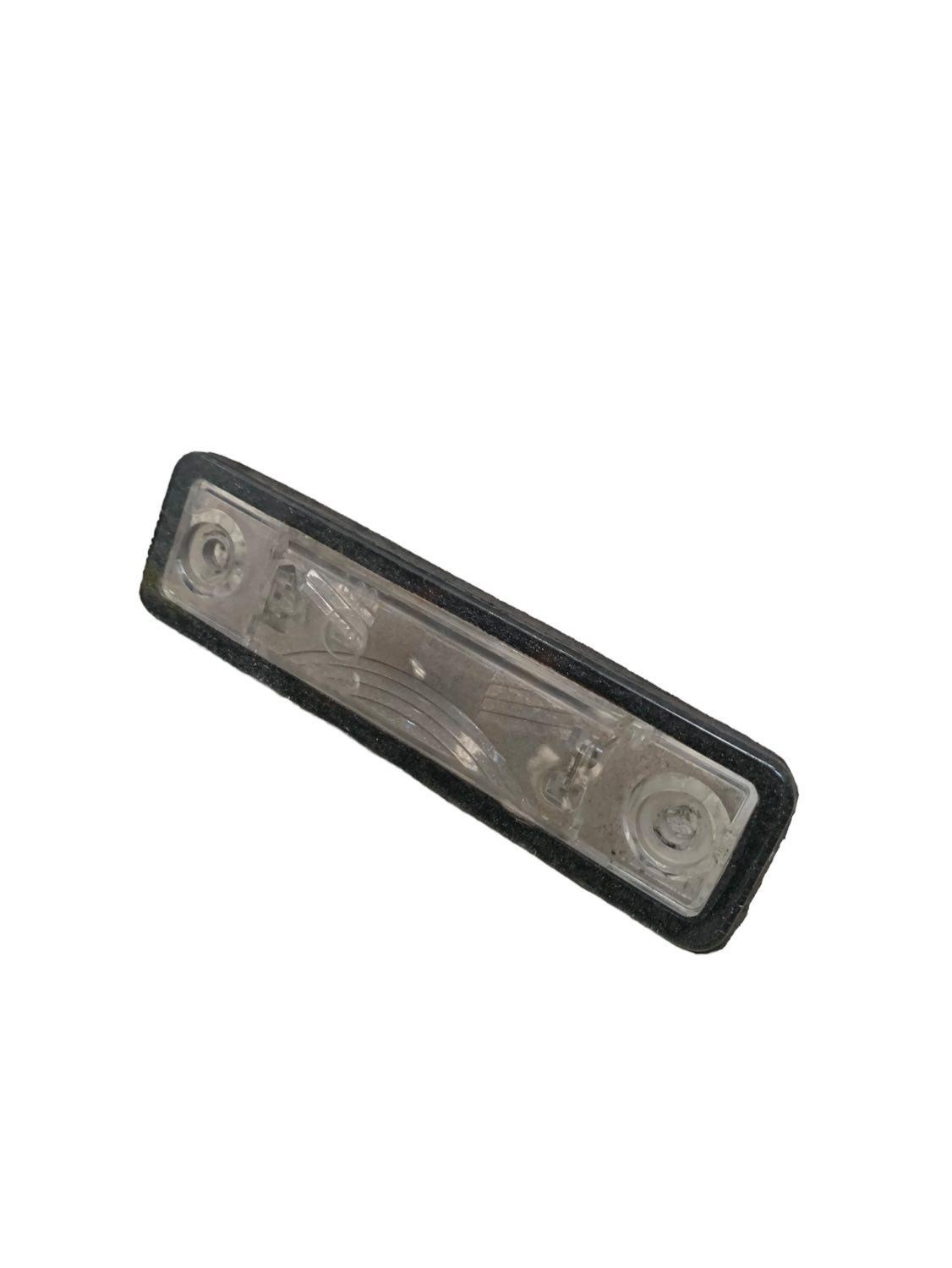 Luz Placa Gm Classic 2012 1