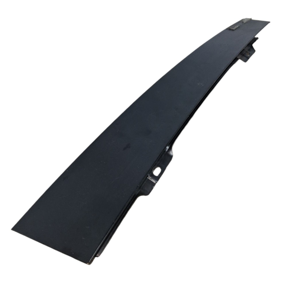 Moldura Coluna Porta Traseira Esquerda Vw Polo Sedan 2008 3