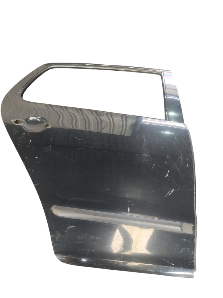 Porta Traseira Direita Volkswagen Fox 2013 Com Detalhes 1