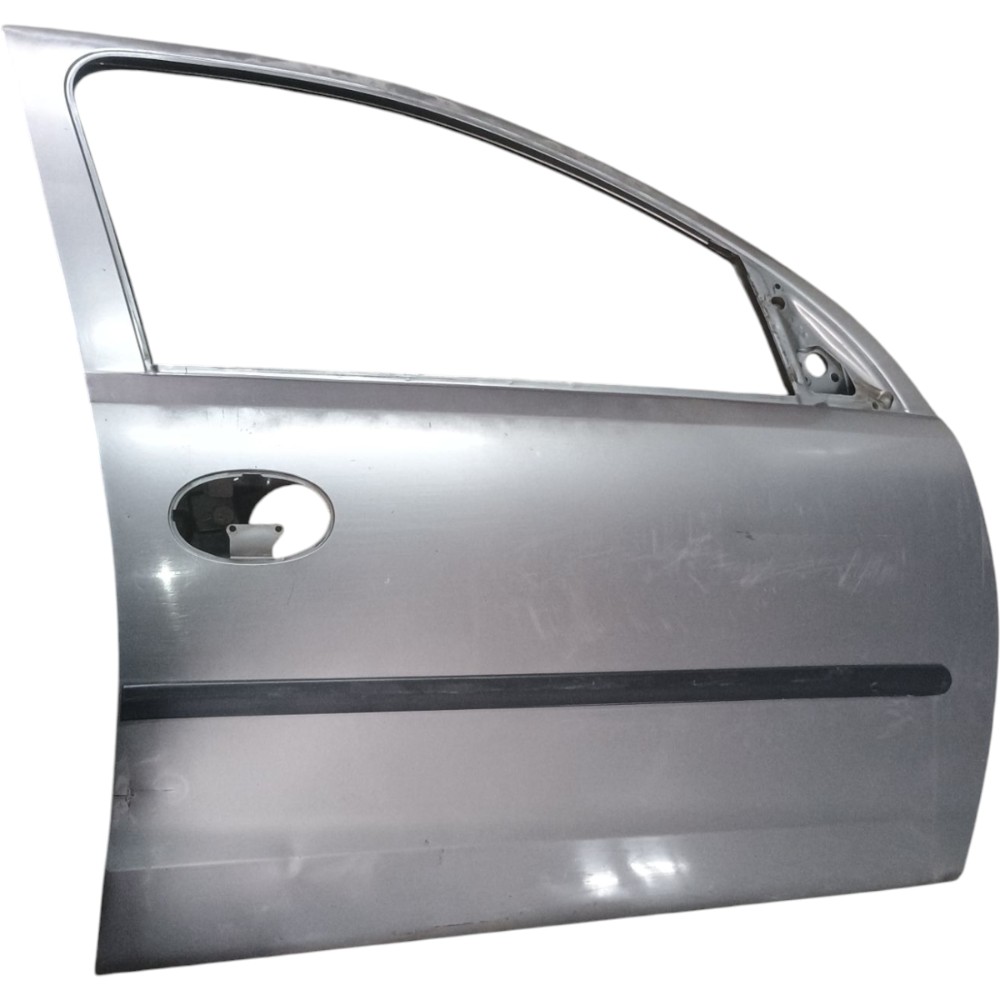 Porta Dianteira Direita Gm Corsa Sedan 2004 *detalhes  Dianteira Direito Cinza 1