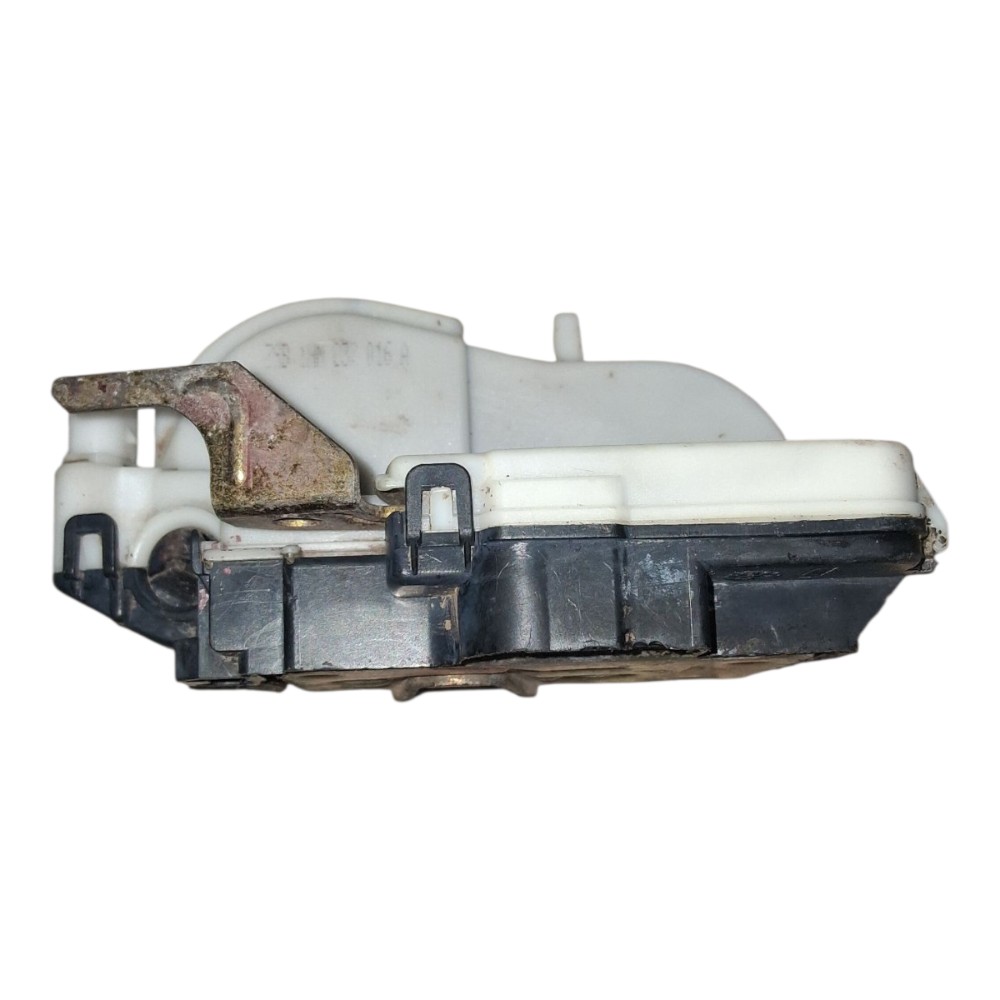 Fechadura Porta Dianteira Esquerda Vw Polo 2000 3