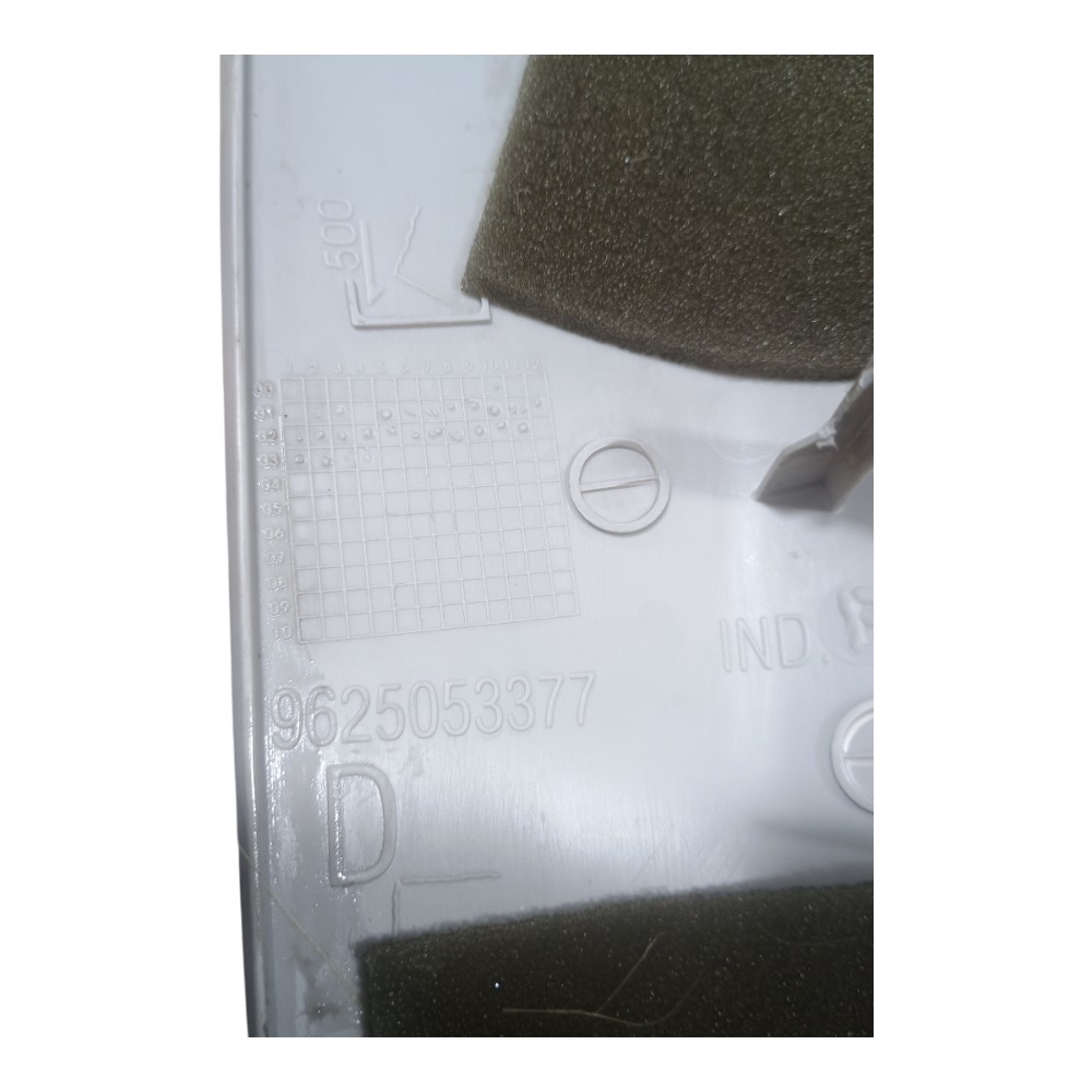 Moldura Coluna Parabrisa Direita Peugeot 206 2003 5