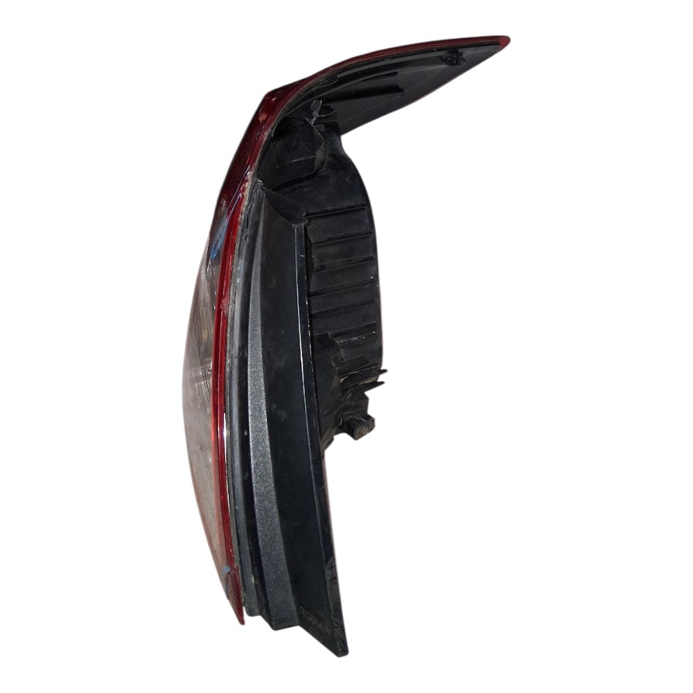Lanterna Traseira Esquerda Nissan Versa 2011 E 2021 *detalhe Esquerdo/motorista 3
