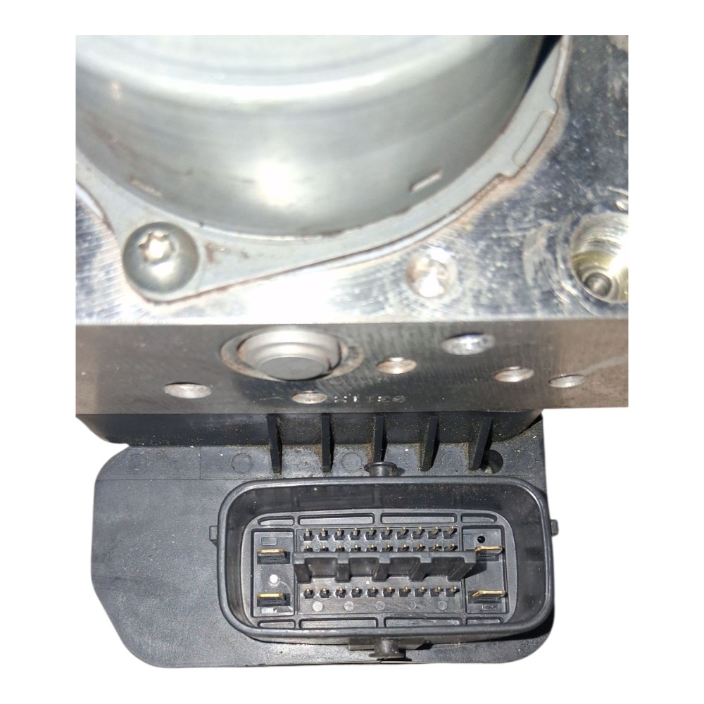Módulo abs Toyota Yaris SD 2021 8954152k10 7