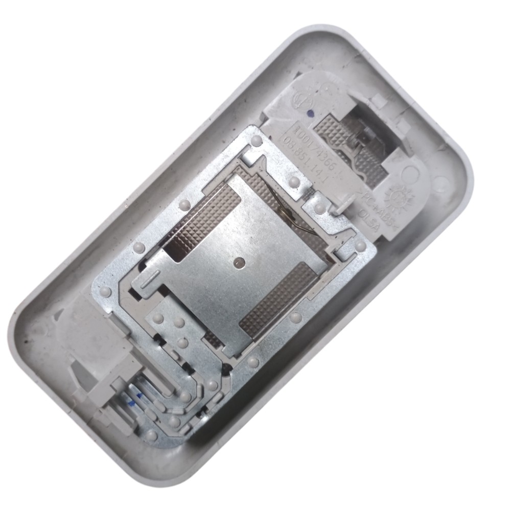 Luz Teto Cortesia Fiat Punto Attractive 2012 3