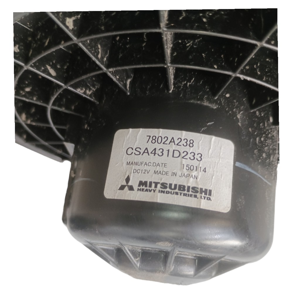 Caixa ar condicionado mitsubishi outlander 2015 9