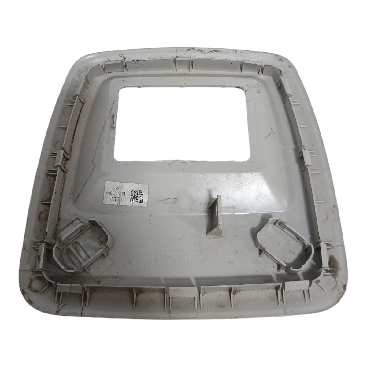 Moldura Luz Cortesia Gm Onix 2018 3