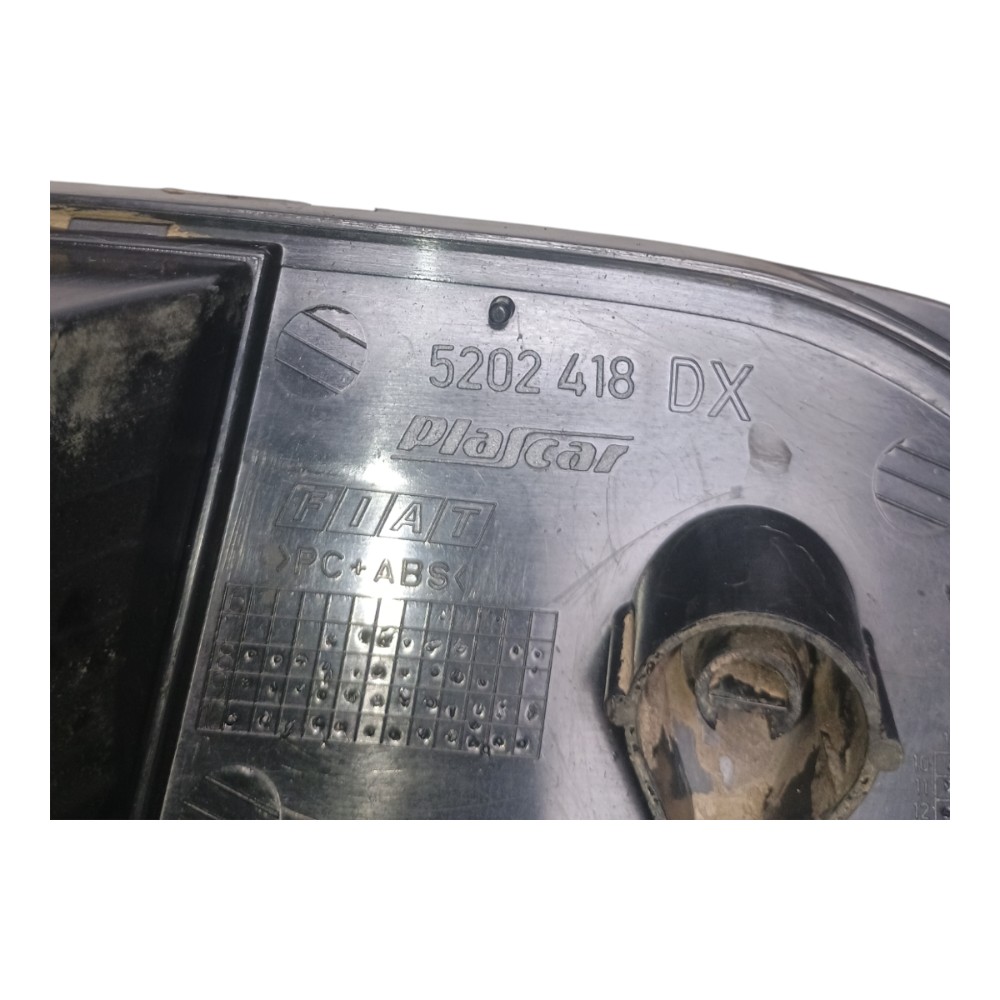 Lanterna Luz Ré Traseira Direita Fiat Punto 2012 *detalhe 6