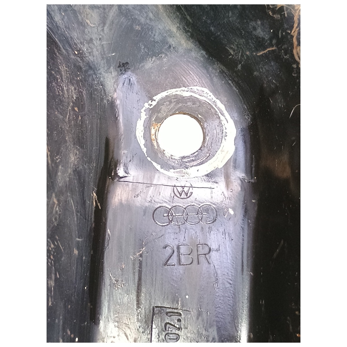 Suporte Esquerdo Motor Vw Gol  Passat Parati 1985/89 6