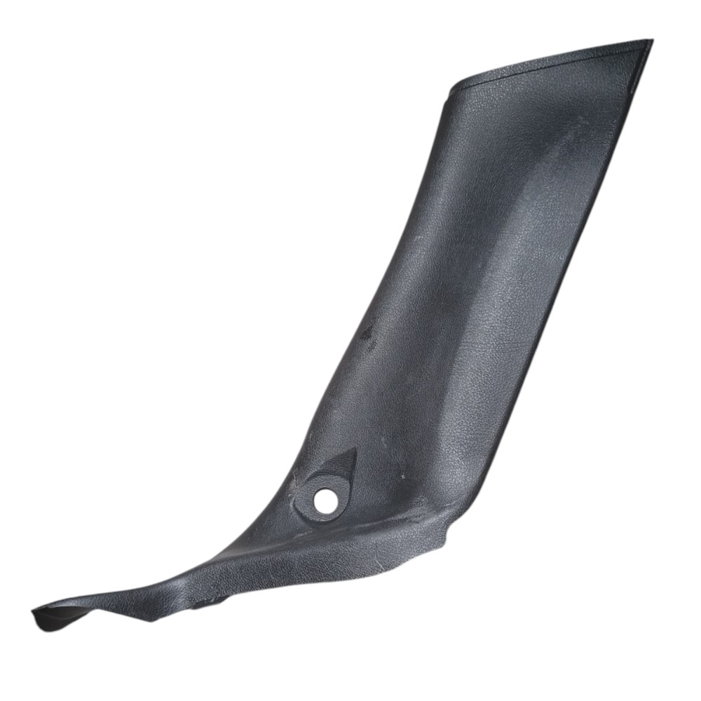 Moldura Acabamento Coluna Traseira Direita Peugeot 206 2003 1