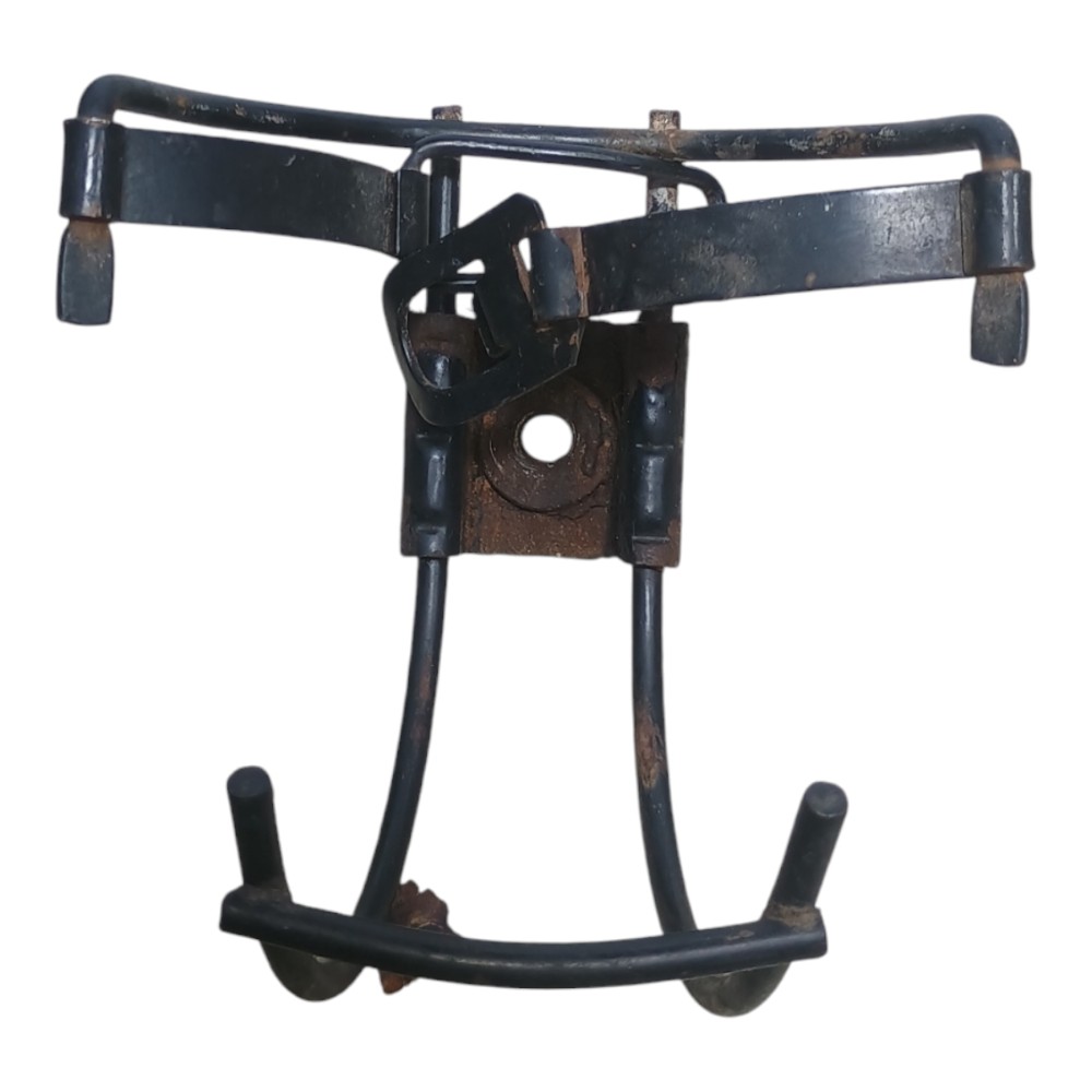 Suporte extintor incêndio gm corsa 1998 3