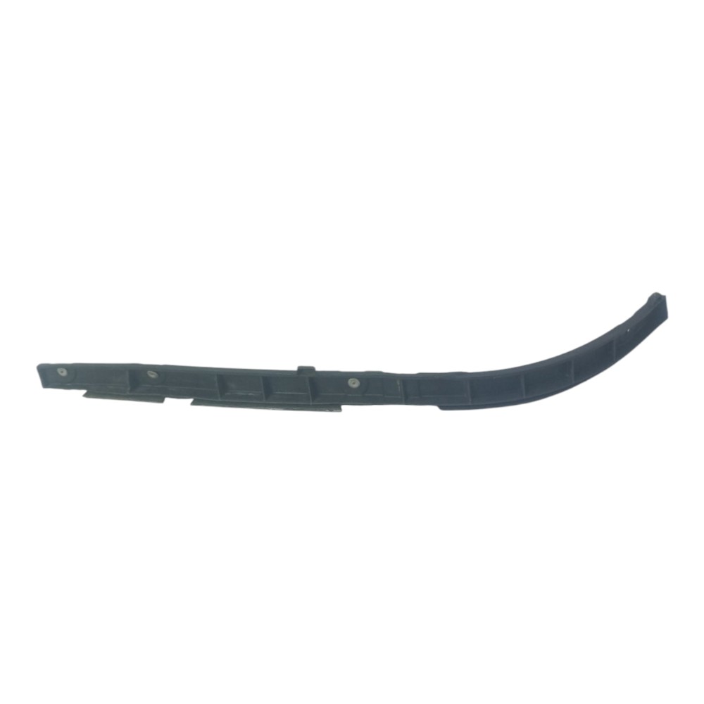 Guia Para-choque Ld Chevrolet Corsa Sedan 2004 4