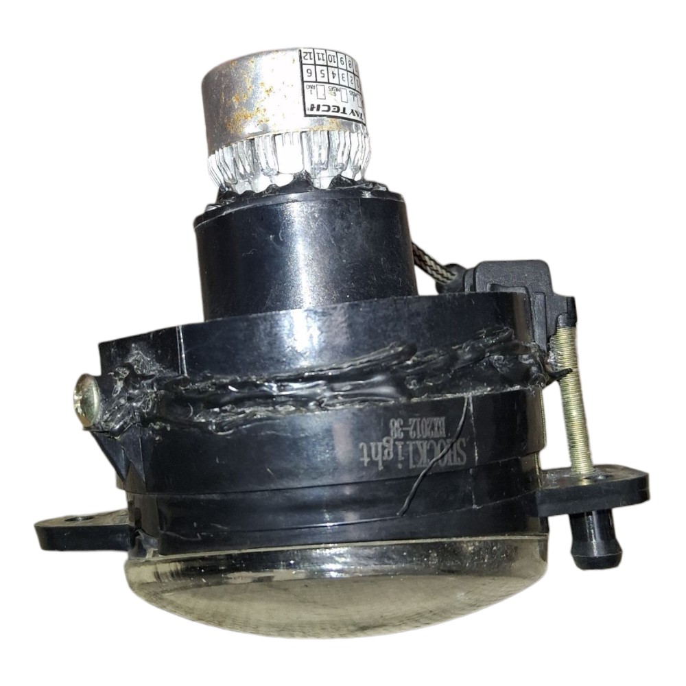 Farol Milha Esquerdo Vw Polo Sedan 1.6 2008 5