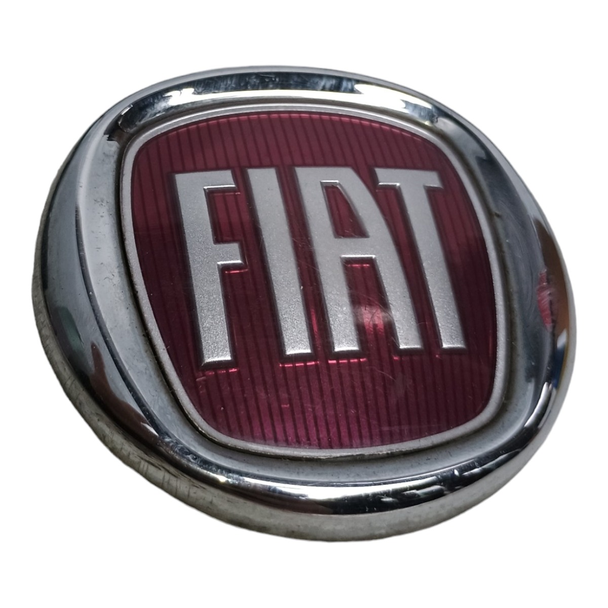 Emblema Tampa Traseira Fiat Palio Stilo Uno 2009 A 2016 Prata 2