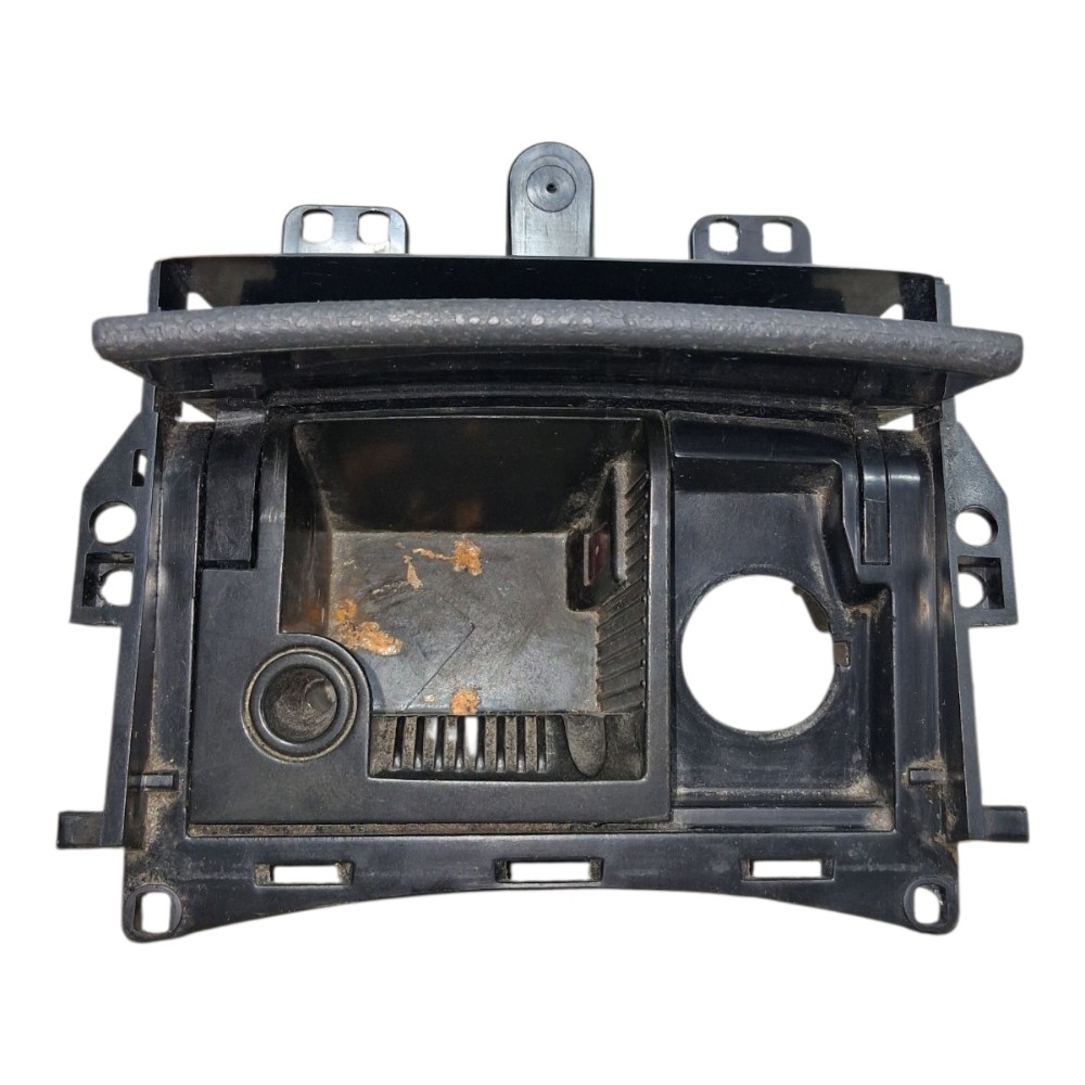 Cinzeiro Console Central Vw Polo Sedan 1.6 2008 6q1857961 2