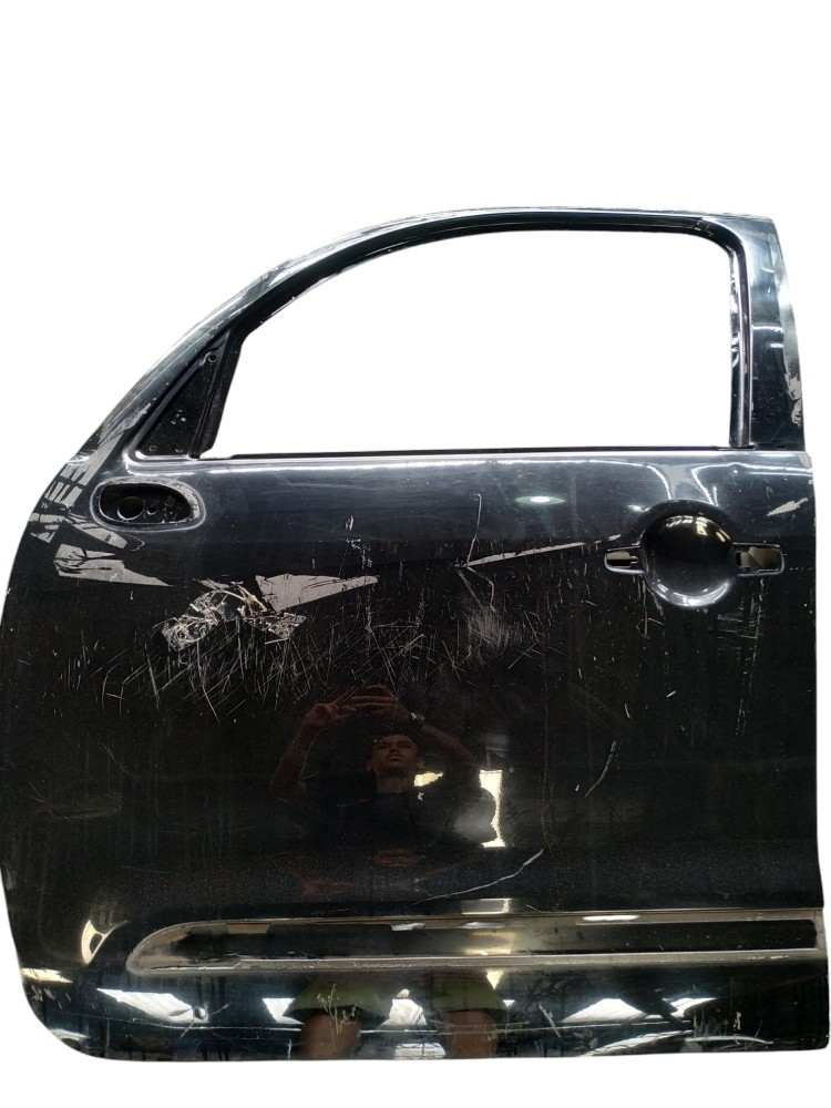Porta Dianteira Esquerda Citroen C3 Picasso 2012 C/detalhes 1