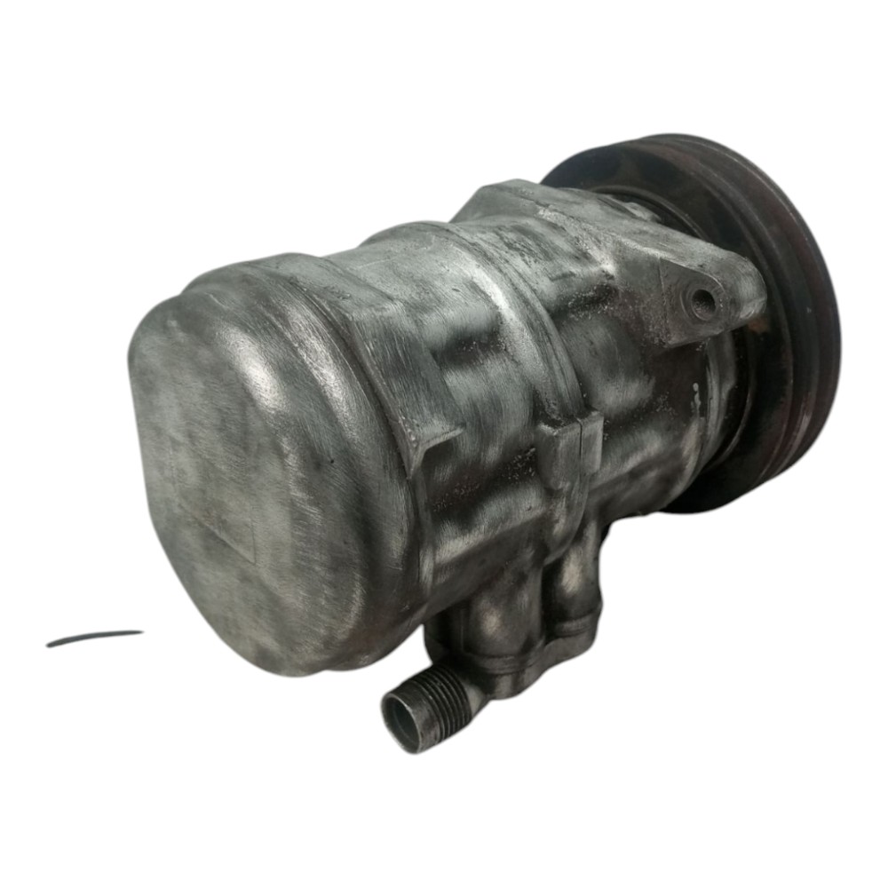 Compressor Volkswagen Santana 1996 3