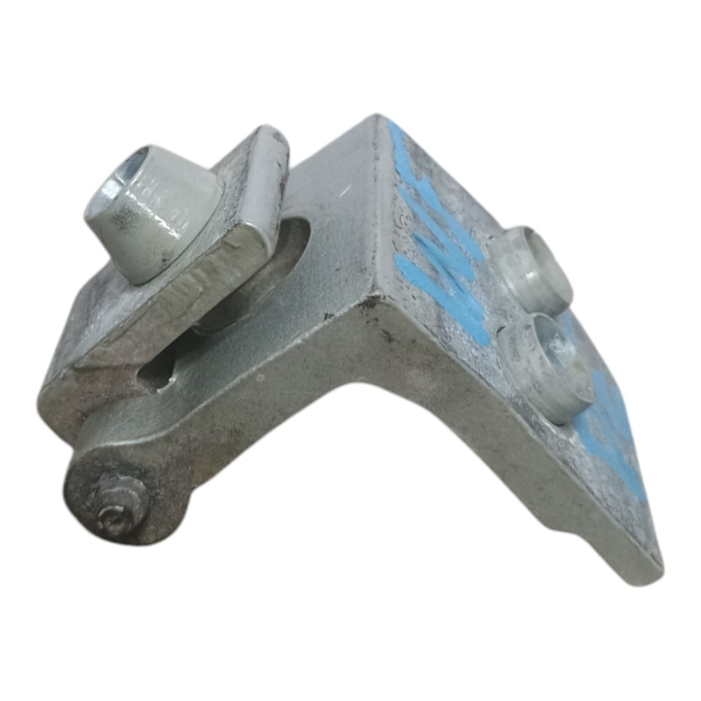 Dobradiça Inferior Porta Dianteira Esquerda Peugeot 206 2003 2