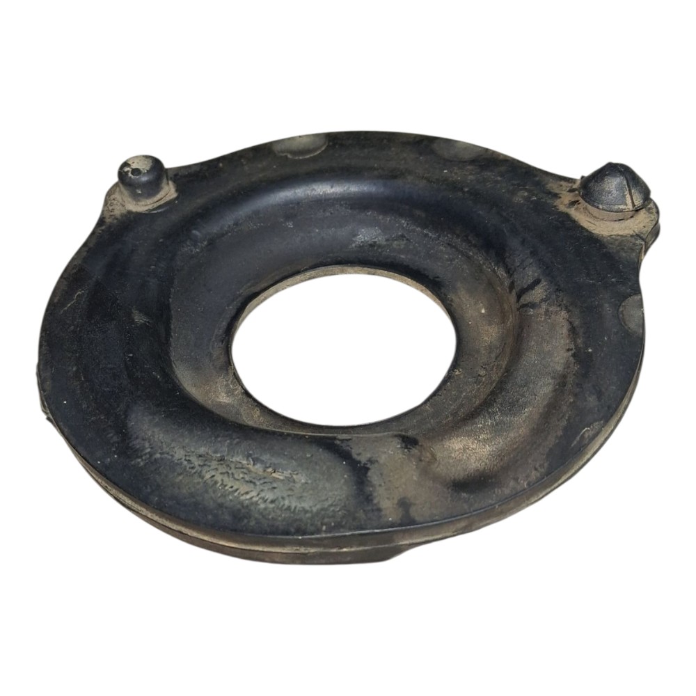 calço inferior mola suspensão traseira Toyota Yaris SD 2021 4