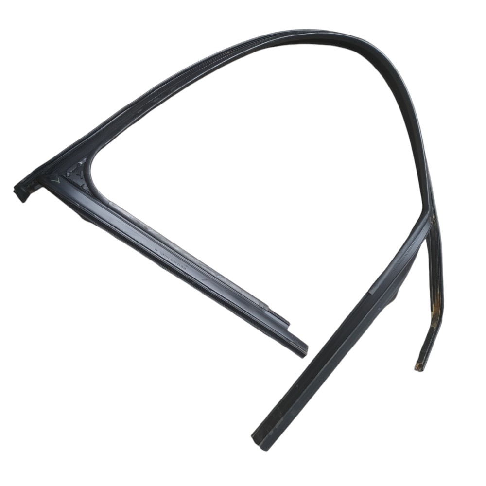 Borracha Porta Dianteira Esquerda Vw T Cross 2022 Preto 2