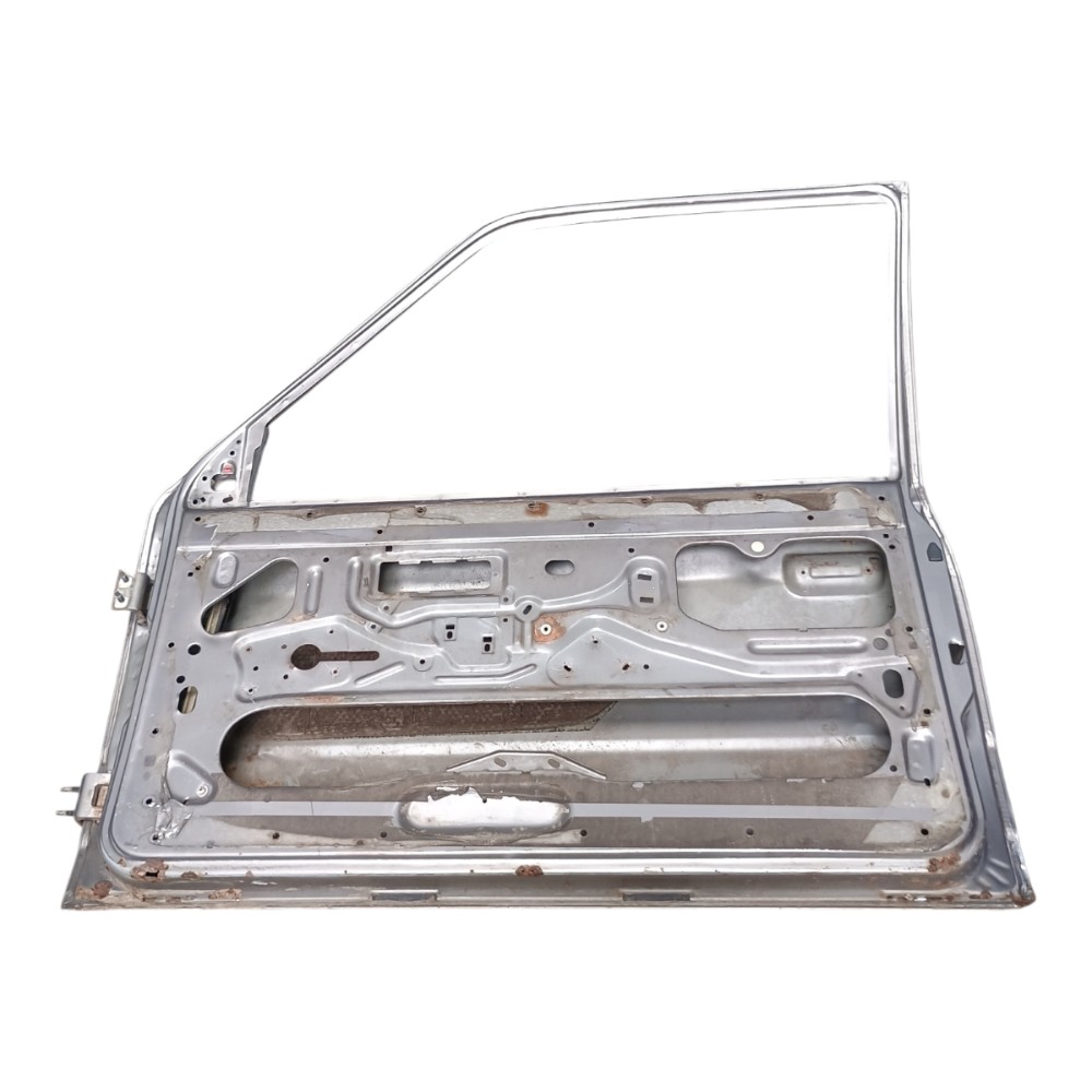 Porta Dianteira Direita Ford Escort L 1992 Com Detalhe Dianteira Direito Prata 2