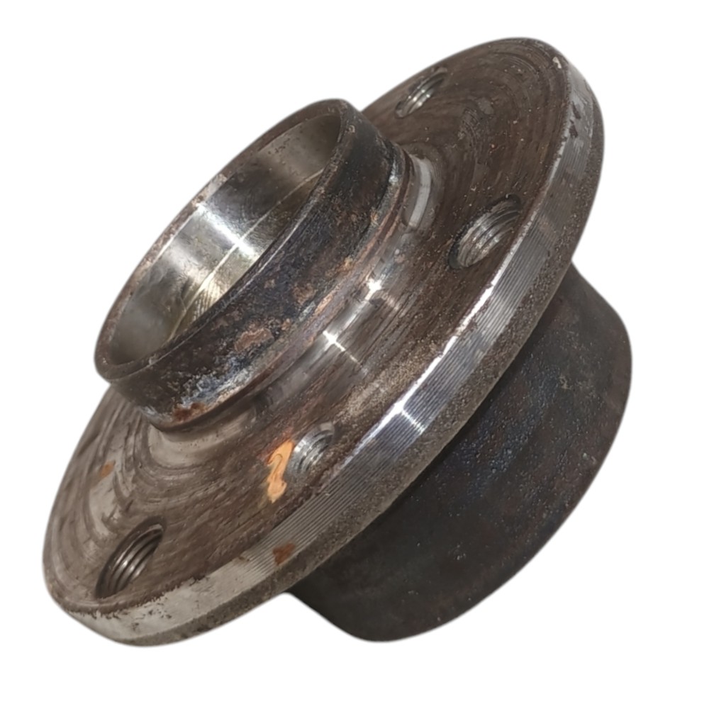 Cubo roda traseira Fiat Punto 2012 4