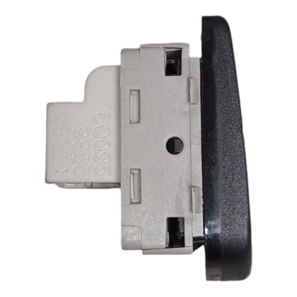 Botão Vidro Elétrico Porta Traseira Esquerda Vw Polo 2014 3