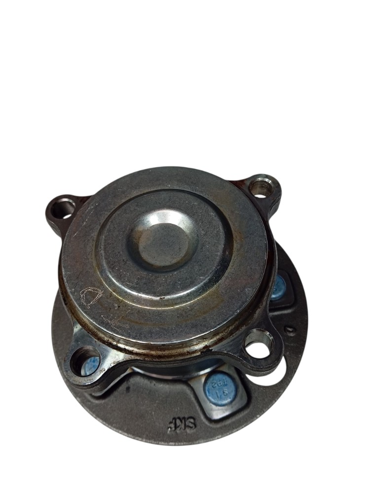 Cubo de roda automotivo 1