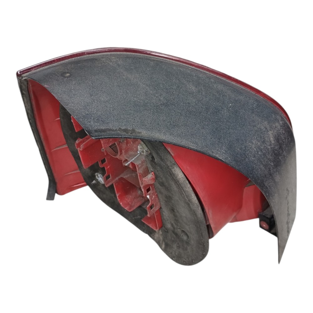 Lanterna Traseira Direita Audi A3 2000 À 2005 8l0945096b 6