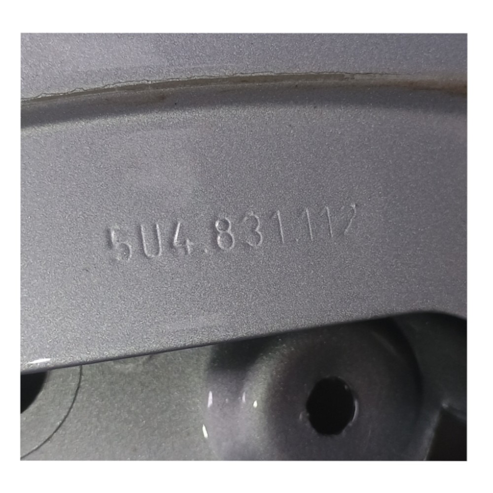 Porta Dianteira Direita Vw Voyage 1.6 2022 *detalhes  Dianteira Direita Prata 7