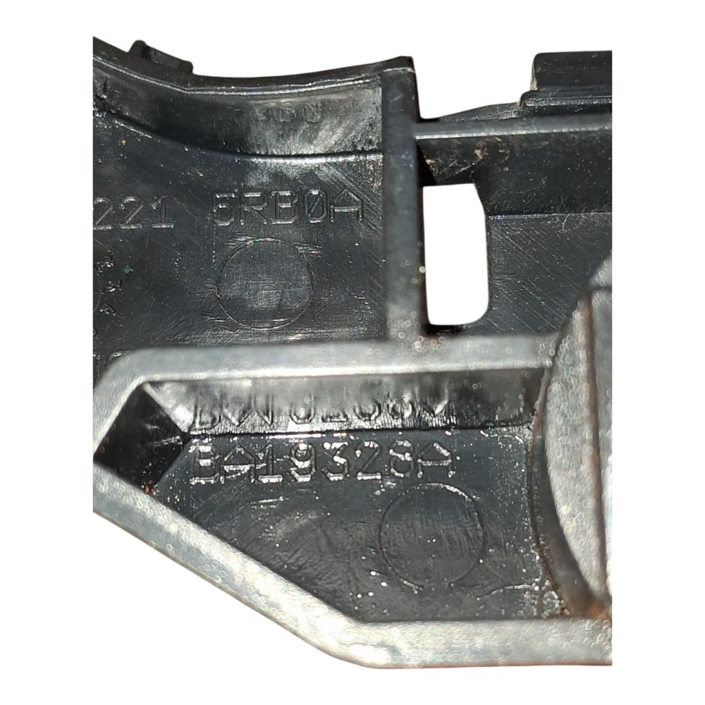 Guia Parachoque Traseiro Esquerdo Kicks 2018 852215rb0a 5