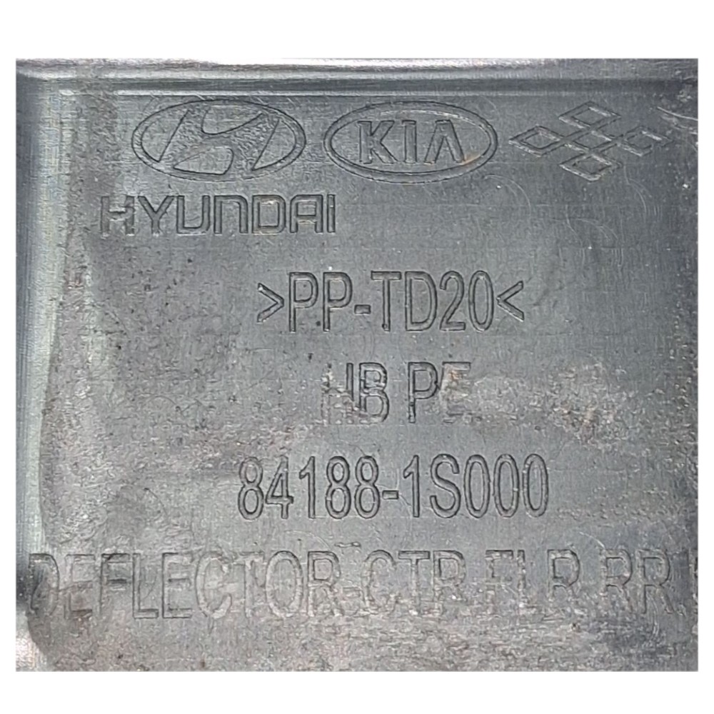 Defletor Parabarro Tras Direito Hyundai Hb20 2018 *detalhes 7