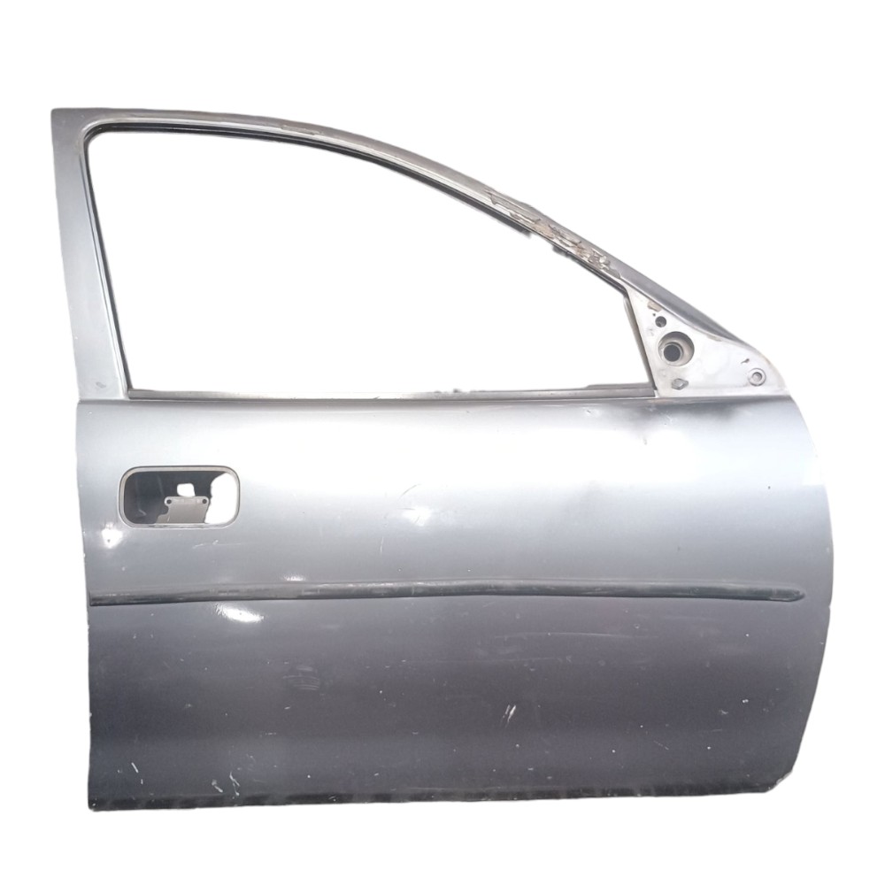 Porta Dianteira Direita Gm Corsa 1995 À 2000 *detalhes  Dianteira Direita 1