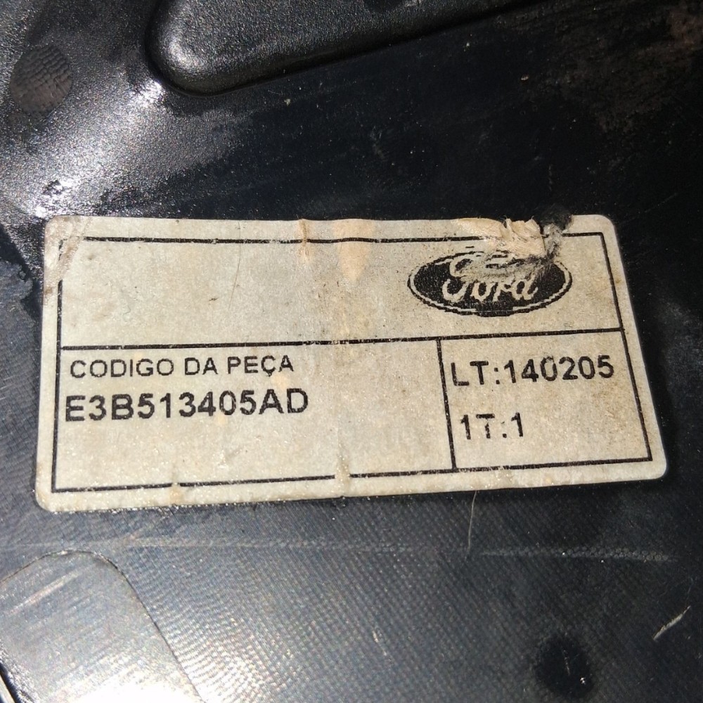 lanterna traseira esquerda Ford Ka Hatch 2015 a 2021 7