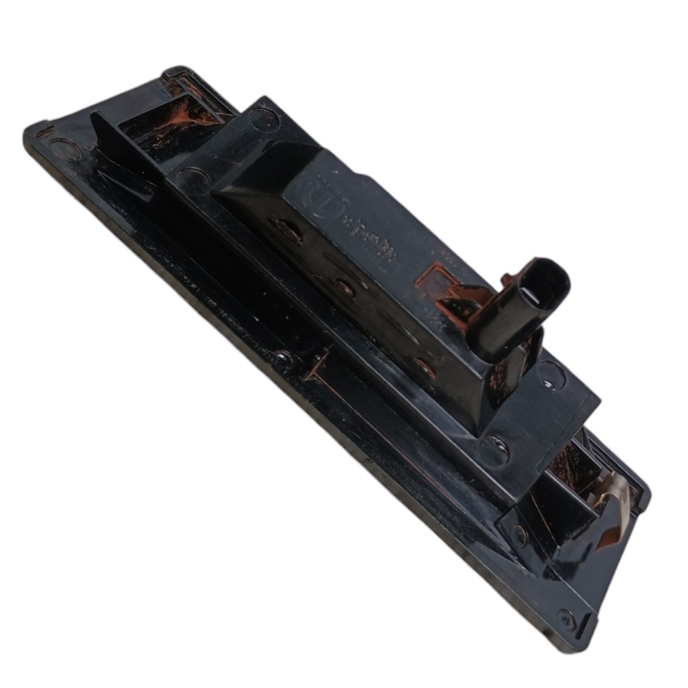 Luz Placa Traseira Fiat Strada Endurance 2023 2