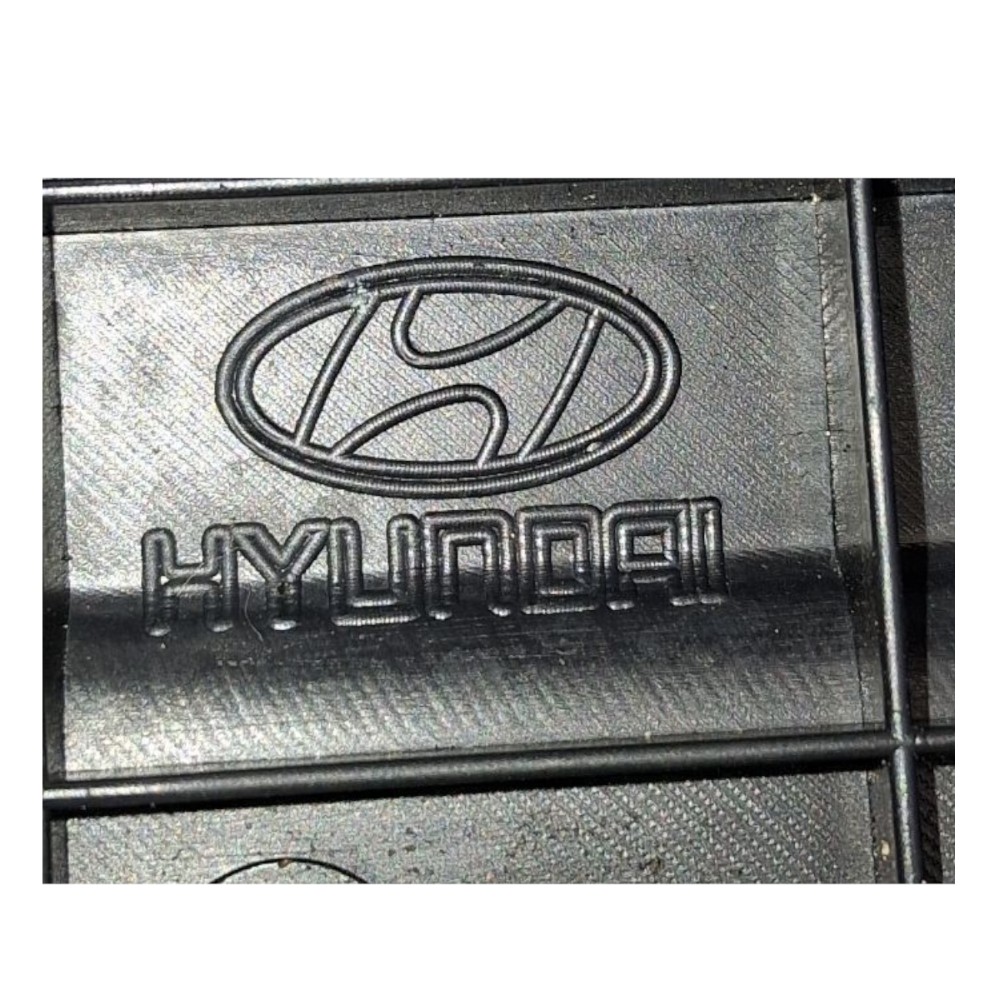 Soleira Porta Traseira Direita Hyundai Ix35 2014 858882s000 Preto 7