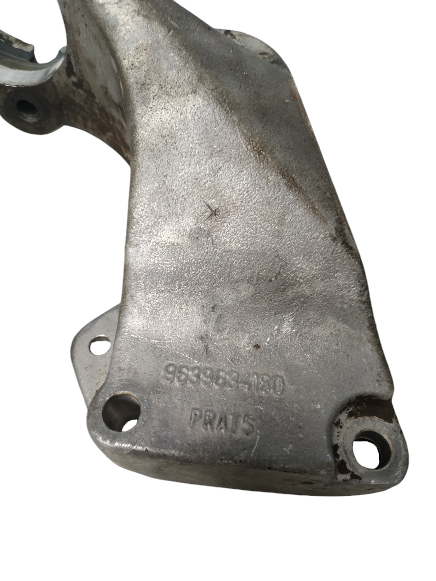Suporte Semi Eixo Tulipa Direito Peugeot 206  1.0 16v 2001 4